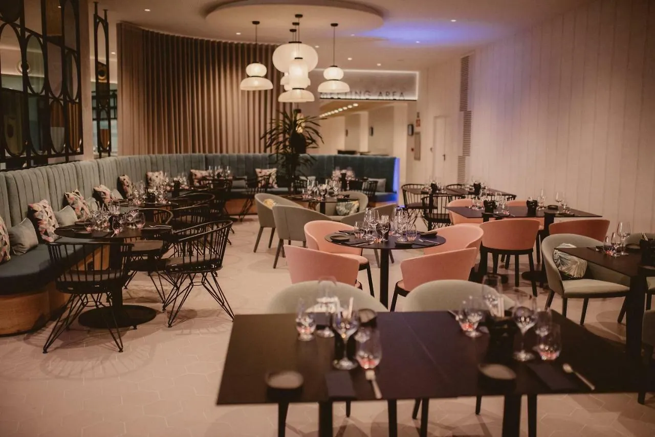 Hotel Novotel Campo De Las Naciones Madrid